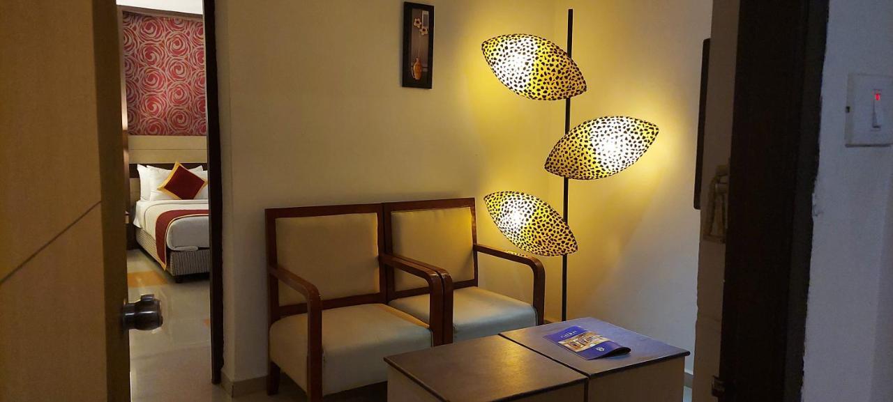 SRM Hotel Thoothukudi Buitenkant foto