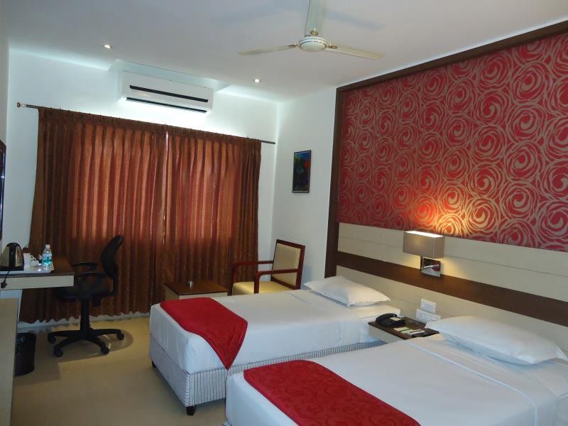 SRM Hotel Thoothukudi Buitenkant foto